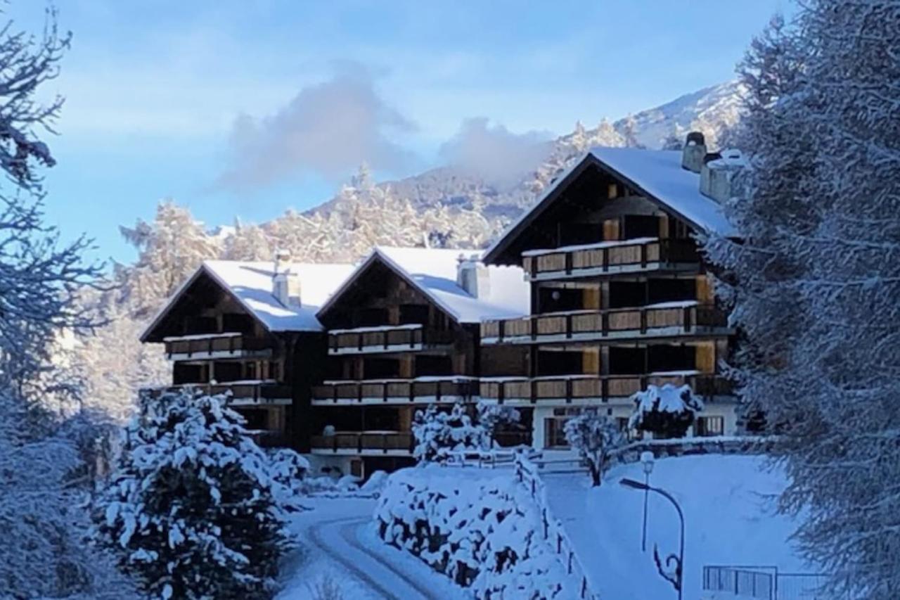 Les Mayens De L'Ours - At The Foot Of Piste De L'Ours' Slope! Agettes Eksteriør billede